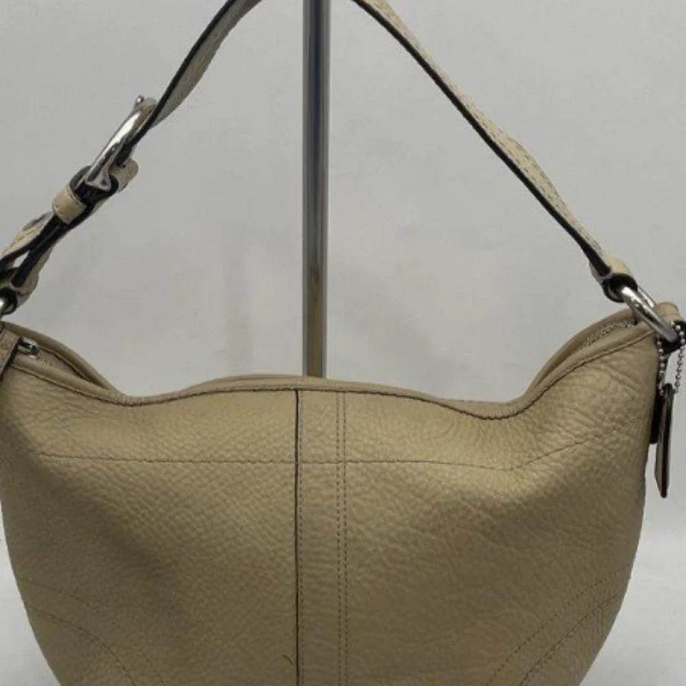 Coach Soho Hobo Tan leather hobo bag with pebbled texture